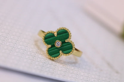 Gold Malachite Ring w/ Diamond cut