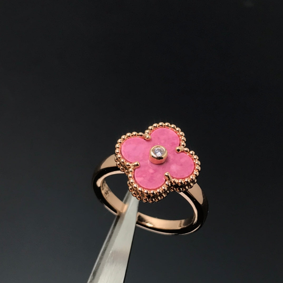 Clover Rhodonite Pink Gold Ring