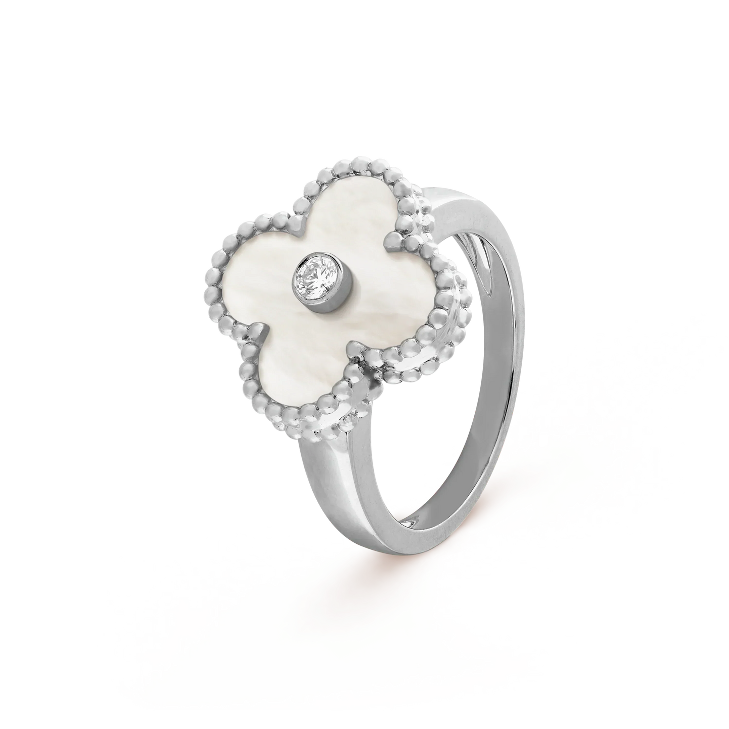 Clover Silver Mop Ring w/ Diamond Cut