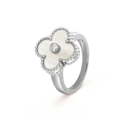 Clover Silver Mop Ring w/ Diamond Cut