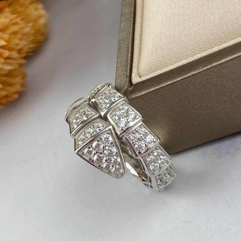 Serpenti White Gold Diamond Cut Ring