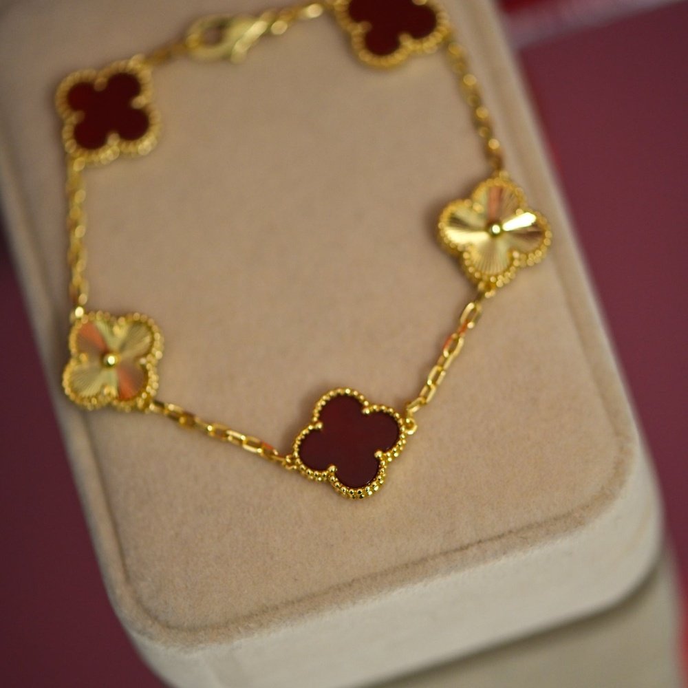 Red & Gold Clover Bracelet