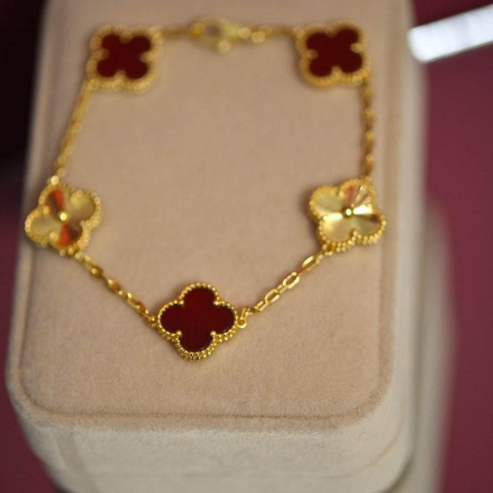 Red & Gold Clover Bracelet