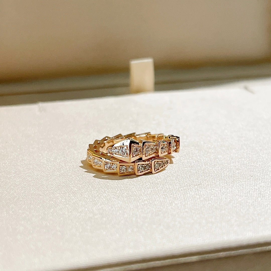 Serpenti Gold Ring w/ Diamonds